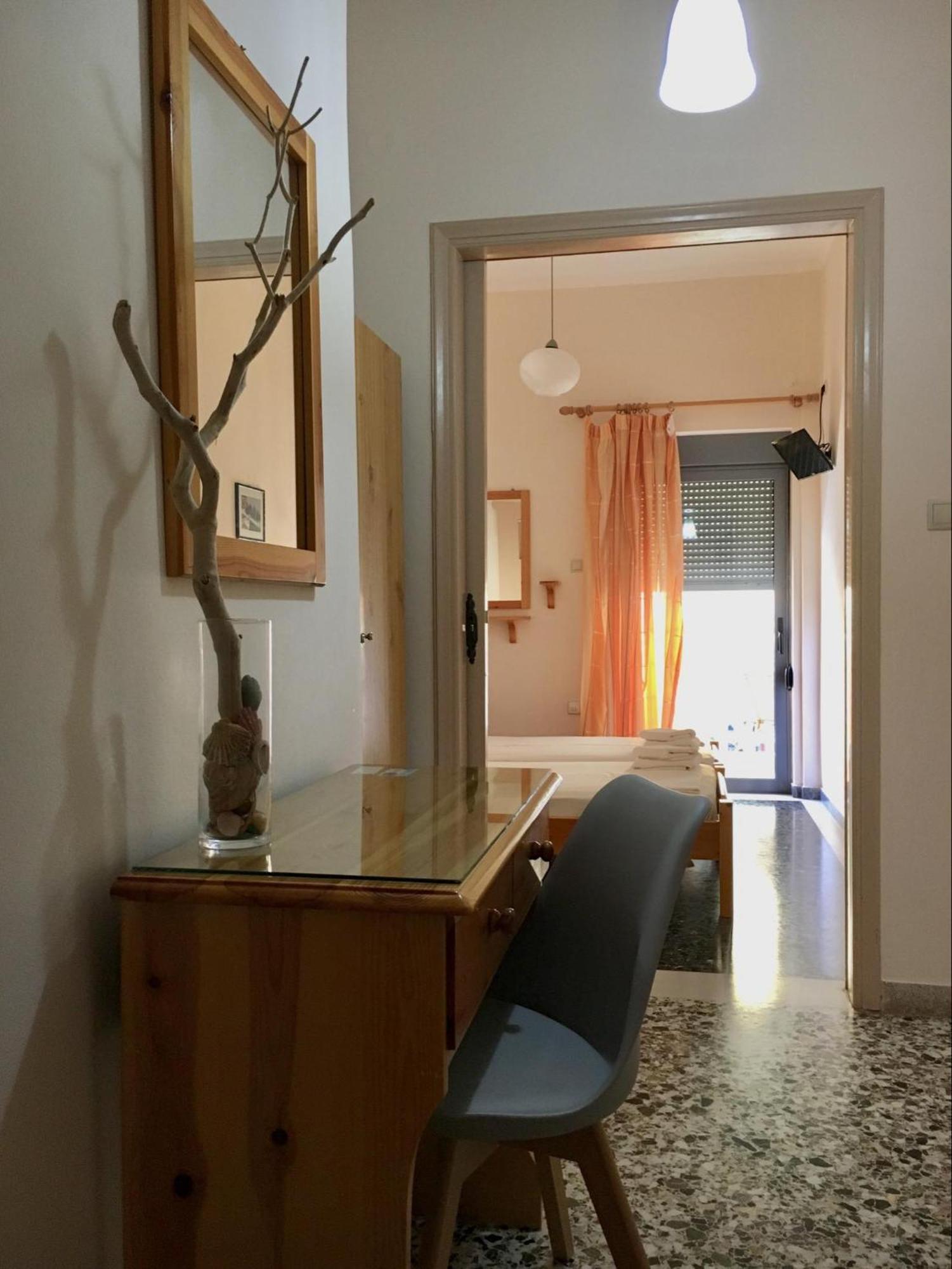 Kritikos Rooms Monemvasía Zimmer foto